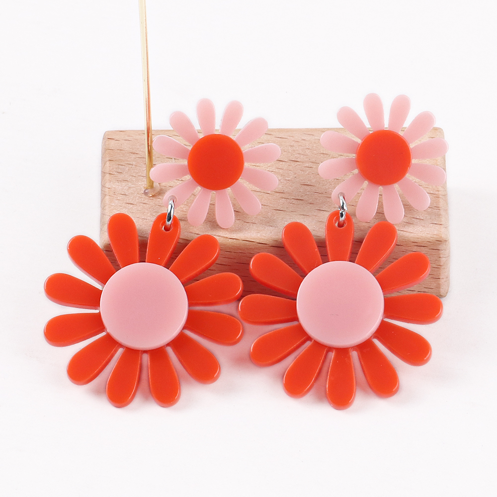 FishSheep Korean Cute Acrylic Flower Earrings for Women Trendy Geometric Daisy Pendant Earrings Jewelry: Red Wine