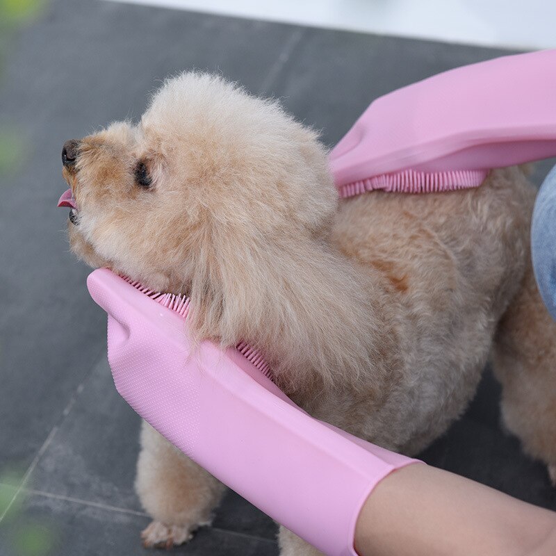 Guante de goma con pincel para mascotas que se derrama de forma suave y eficiente, guante de baño para perros, guante de limpieza para perros, cepillo de baño