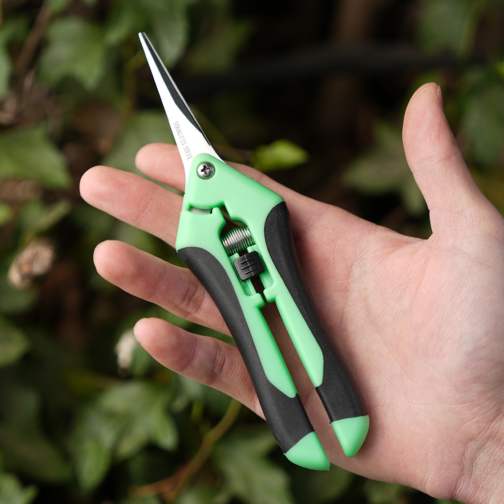 Mini Gardening Scissors for Pruning, Fruit Pruning, Pruning, Grape Picking, and Gardening Tools: Pink