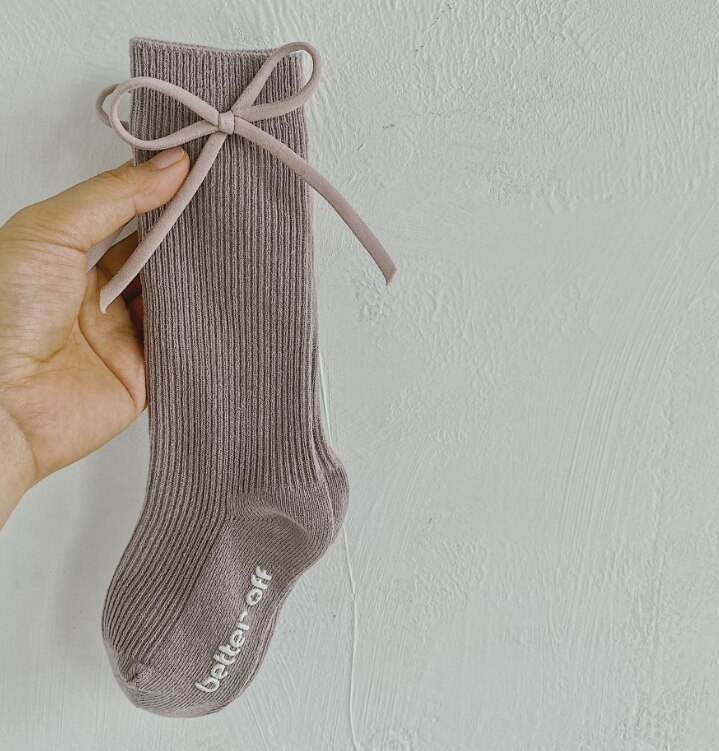 Chaussettes côtelées pour enfants bas de confort en coton Simple antidérapant pour fille avec nœud pour la décoration des robes de printemps d'automne