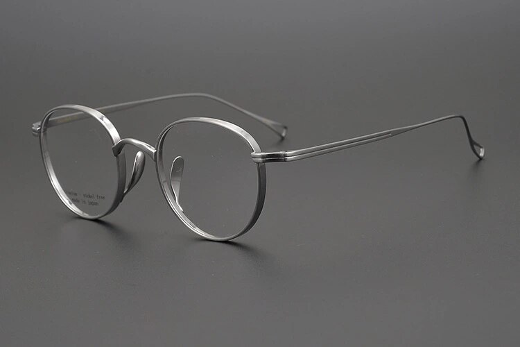Japanse Handgemaakte Pure Titanium Brilmontuur KMN113 Retro Ovale Ronde Mannen Brillen Vrouwen Bijziendheid Lezen Brillen Frames Óculos: Silver