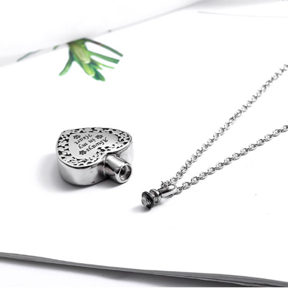 Populært titanium stål hjerte vedhæng halskæde til aske mindesmærke kremering smykker med potetryk til kæledyr hund kat aske