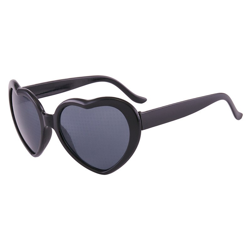 7Color At Night Diffraction Glasses Women Sunglasses Heart Shaped Effects Glasses Watch The Lights Change To Heart Shape