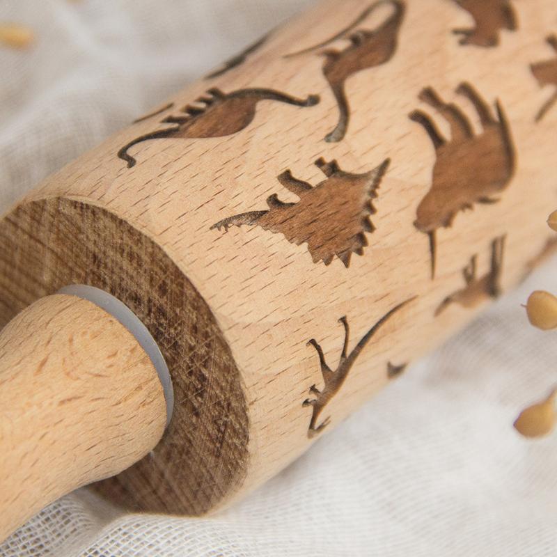 Dinosaur Pattern Embossed Rolling Pin Christmas Baking Cookies Biscuit Fondant Cake Dough Engraved Roller Reindeer