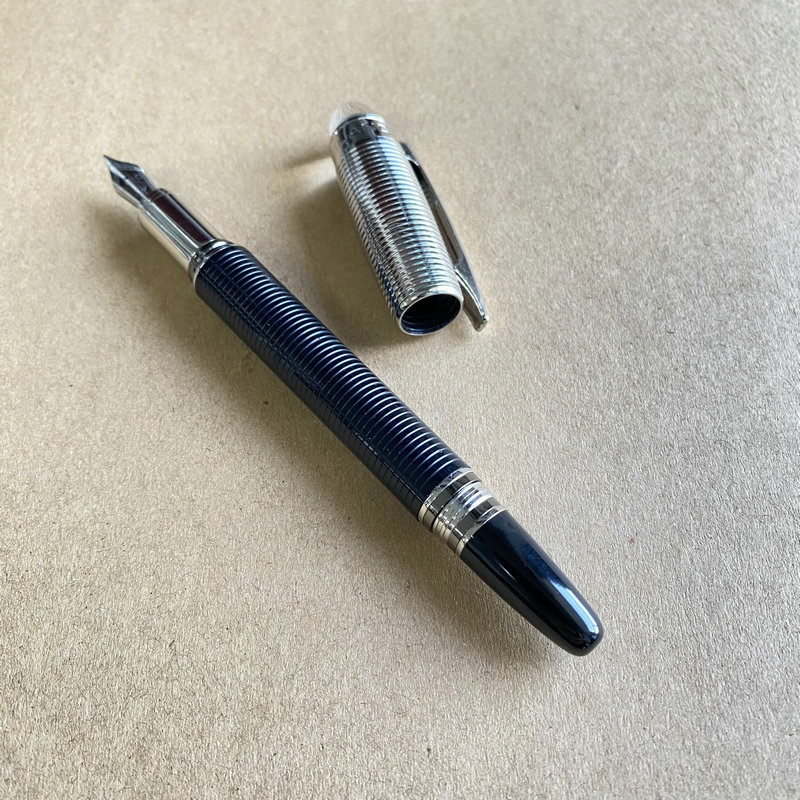 Caneta esferográfica minimalista de metal SW MB Geometria de platina - Rollerball com aderência de borracha Presente de escrita de escritório premium: Marfim
