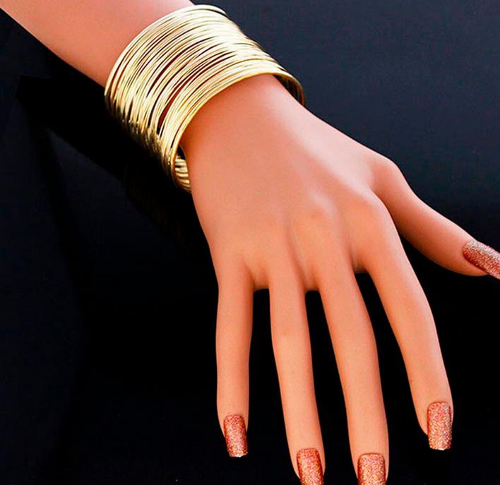 Punk Multilayer Strings Armband Zinklegering Draad Opening Manchet Bangle Voor Vrouwen Glinsterende Wrap Armband: Goud-kleur