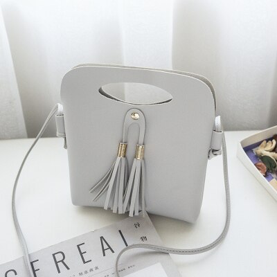 Daunavia mærke kvinder kvindelig pu læder skuldertaske simpel dame slik farve kvast bøtte tote minihåndtaske: Lysegrå