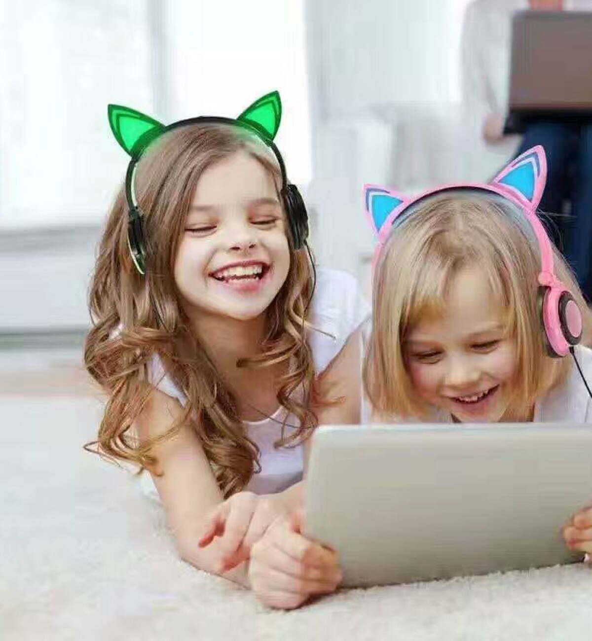 Foldable Cat Ear LED Music Lights Headphone Earphone headset for Laptop MP3 Flashing Glowing Gaming Earphones Adult Children