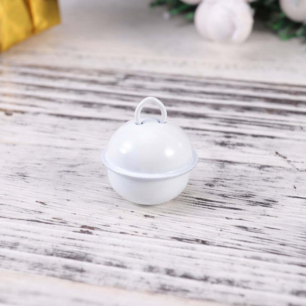 50 Stuks 22Mm Gekleurde Geschilderd Jingle Bells Metal Ronde Mini Bells Sieraden Ornamenten Kerst Decor Gebruik Hangers Voor Party christm: White