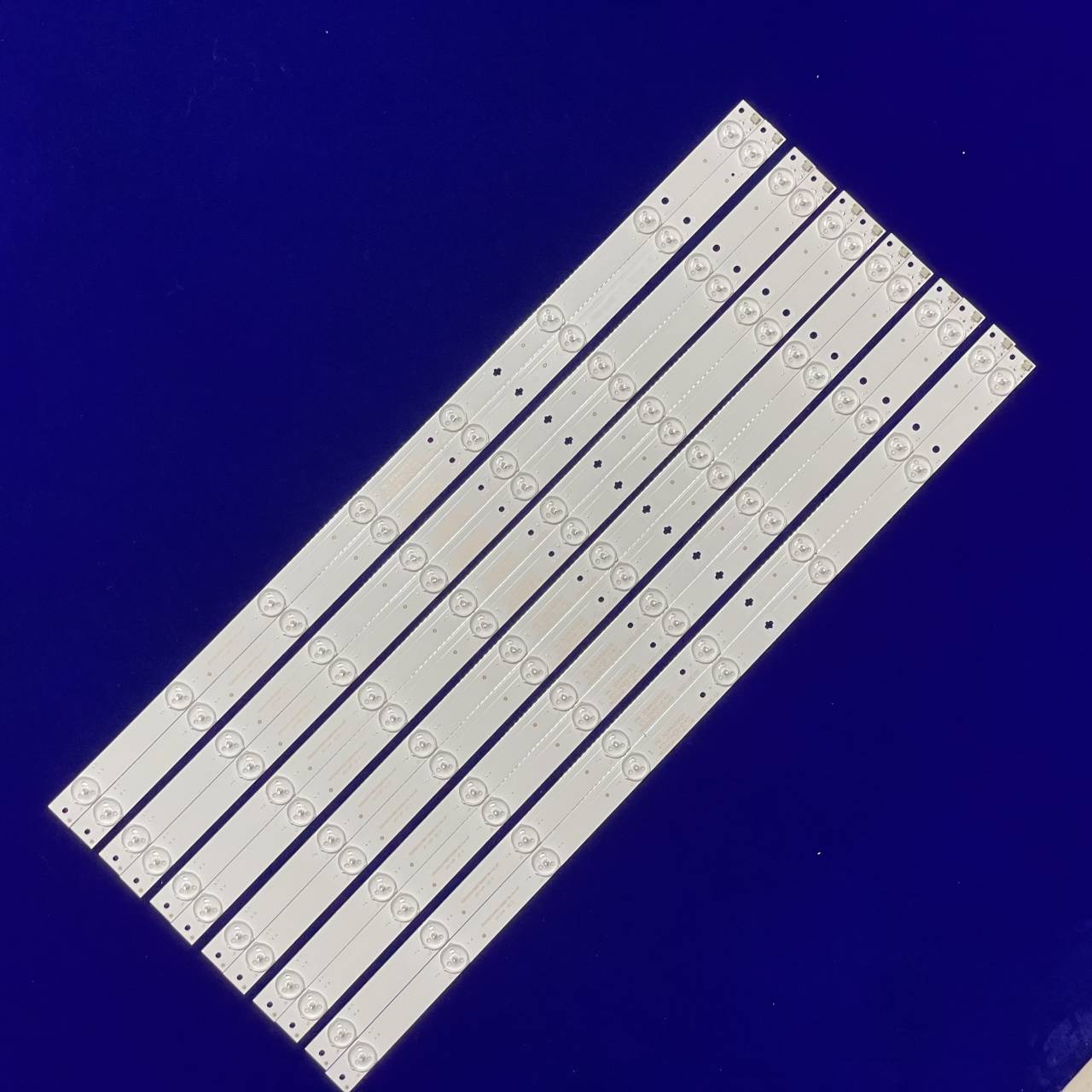 12PCS LED Backlight HK55D08-ZC14C-04 for WD55UH4530 Sceptre U550CV-UMC8A1IV58AA.6501L566000020 2301055F700170 JS-RD81366AN-7001