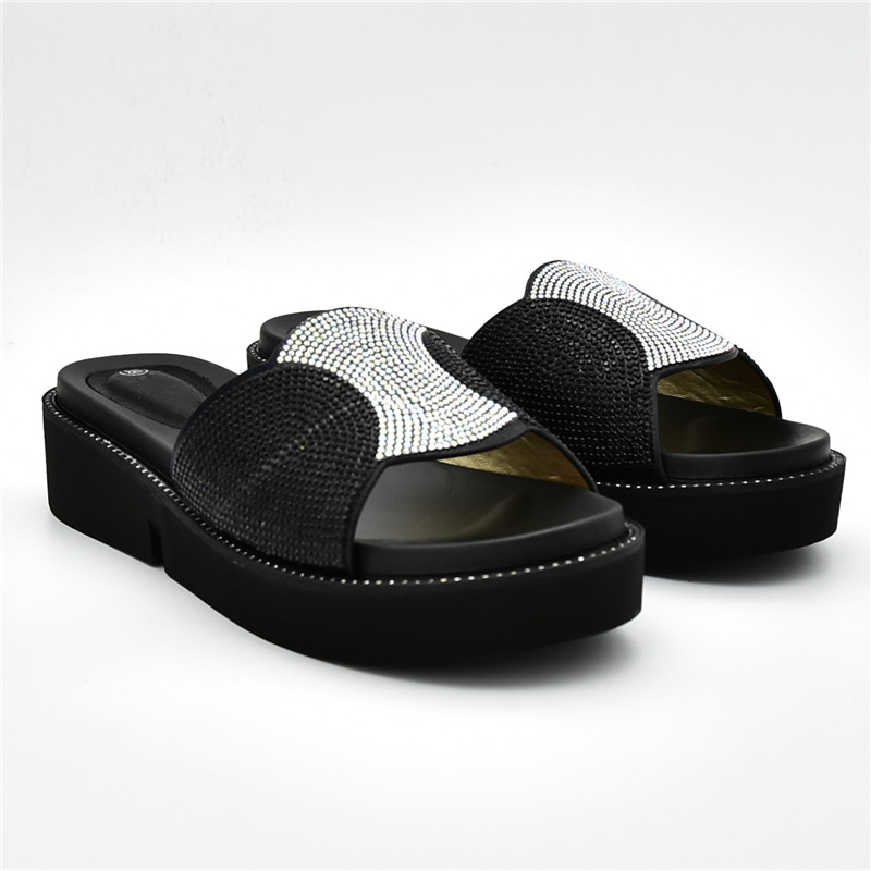 Último Sandalias Rasteiras femeninas zapatos de mujer tacones Sandalias de mujer con tacones de diamantes de imitación zapatos de boda para mujer: Black / 9