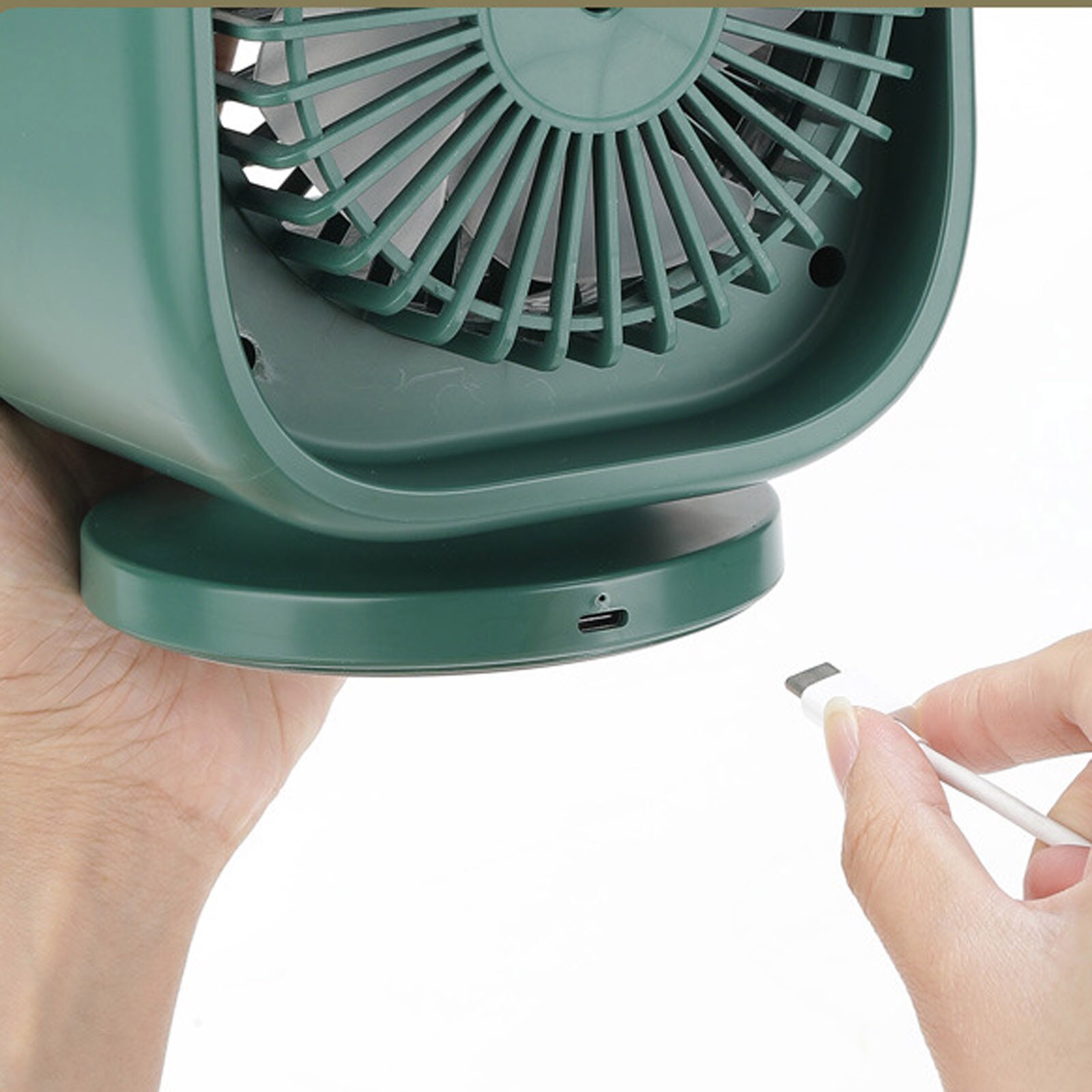 Portable USB Desktop Water-Cooled Moisturize Fan 3 Speed With Atmosphere lLight Left Right 120° Electric Rotation Shaking Head