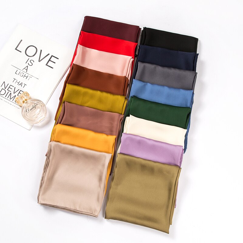 70*70cm Imitation soie doux solide écharpe pour les femmes foulard carré foulards bureau dame accessoires sac vêtements ornement