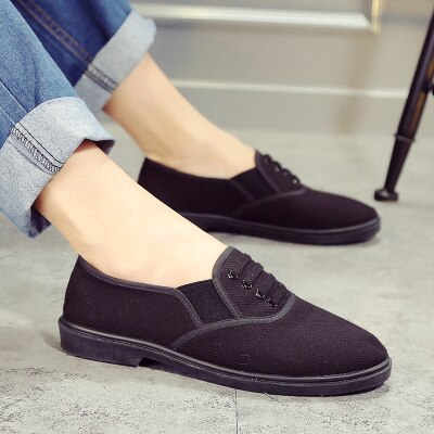 Zapatos Hombre Man Comfortable Slip on Anti Sikd Work Shoes Male All Black Spring & Autumn Shoes Soft Shoes E2192: 8.5