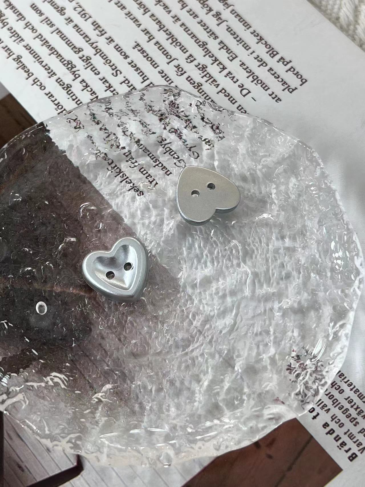 Botones de plástico en forma de corazón de colores macarrón de 15mm para camisas de niños, suéteres, botones de decoración, botón cosido a mano DIY, 10 unids/lote: Opaco