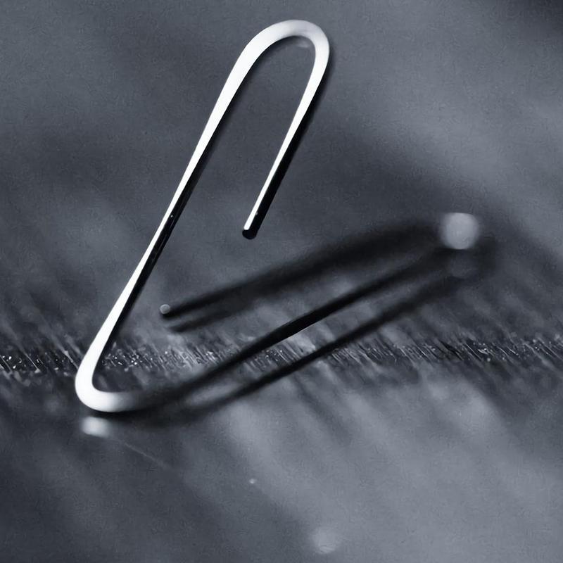 Clip de papel de Nitinol, ilusión, alambre autolimpiante, mentalismo, Clip de papel de Metal, accesorio, cambio de memoria, escenario, juguetes para trucos callejeros