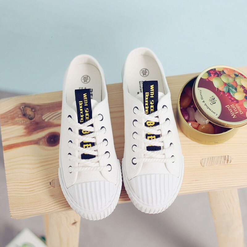 Chinela – chaussures en toile sans lacets pour femmes, semi-pantoufles d'été, baskets blanches plates en Vogue