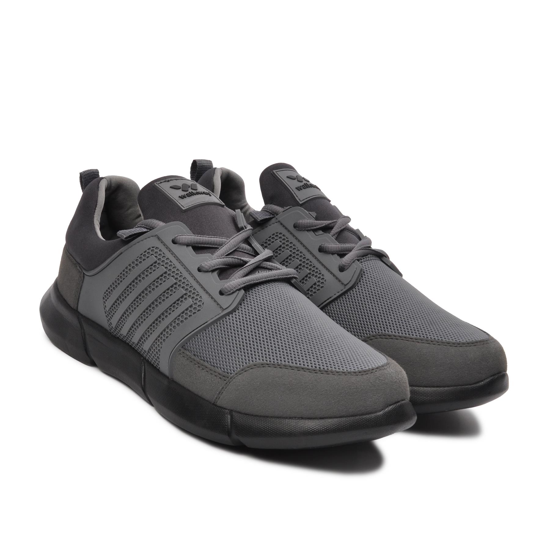 lightweight flexible walking shoes