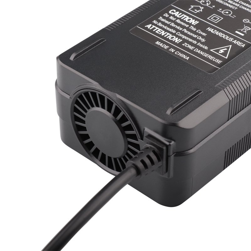 42V 5a Lithium-Ladegerät für 10s 36V 5a Li-Ionen-Akku Ladegerät 4-poliges XLR-Schnell beladen