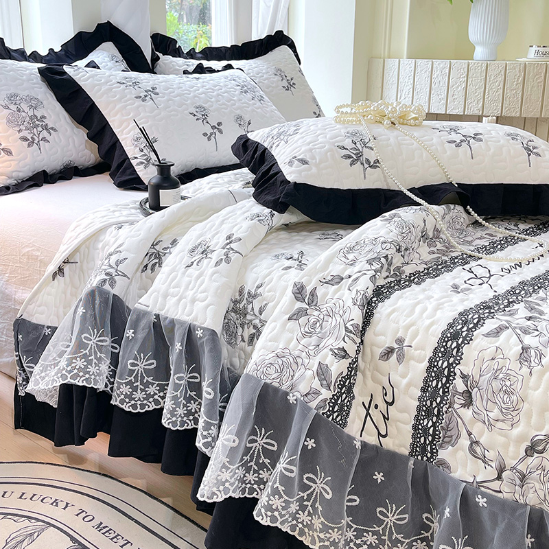 1pc Gewatteerde Sprei voor Bedden Dikke Deken met Kant Single/Queen/Kingsize Bloem Gedrukt Gewatteerde Bed cover Zachte Spreien
