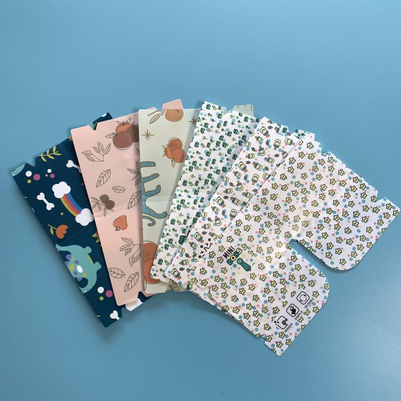 6Pcs Bespaart Vouwen Maskers Doos Voor Maskers Pp Draagbare Opslag Box Cover Holder Clip Voor Home Reizen Tijdelijke Bespaart vouwen Maskers: 6pcs Multicolor