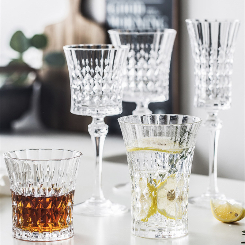 Amor romántico serie Copa libre de plomo de cristal rojo Vintage copa de vino Champagne copa de whisky de 150-280ml Fans de taza