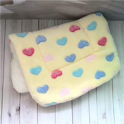 Mjuk hundfilt förtjockad husdjursmatta för valp chihuahua sovmatta för katter och hundar varm hushållsmatta husdjurstillbehör: M / Kaki