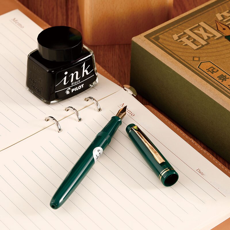 2Pcs PILOT 78G+ Fontain Pen 22K Gold Plated Nib Fountain pen Original or IC-50 INK Cartridges refills 4 colors to choose