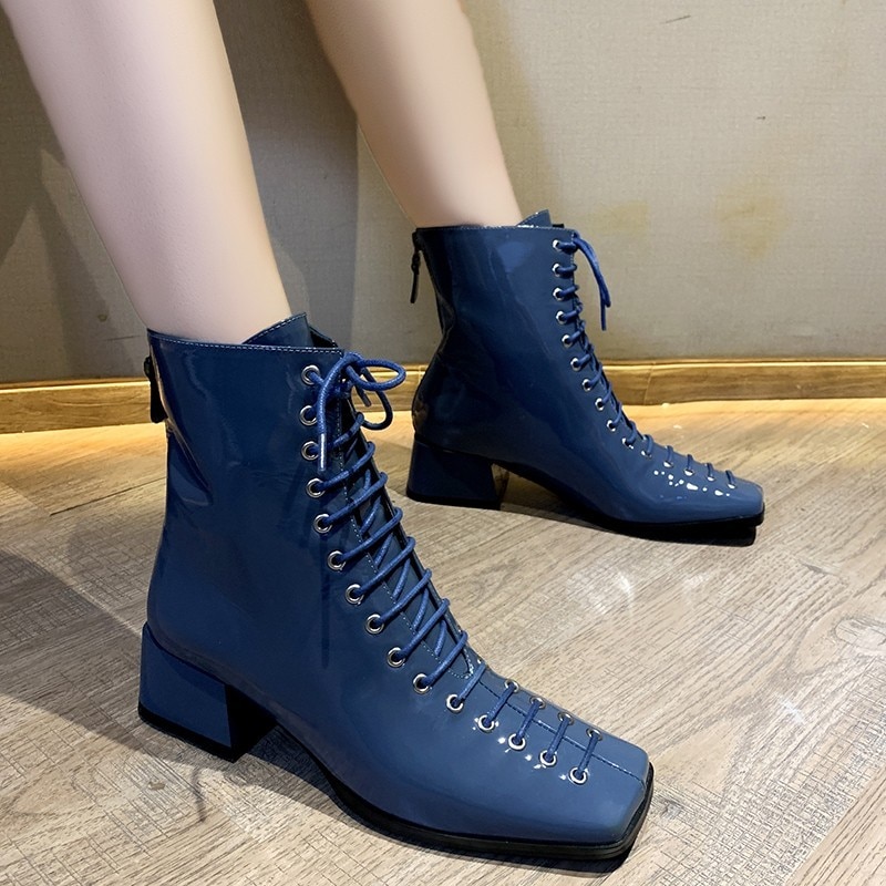 Kwadratowe Toe botki damskie modne niebieskie lakierki sznurowane średnio wysokie buty w stylu brytyjskim rozmiar 35-40