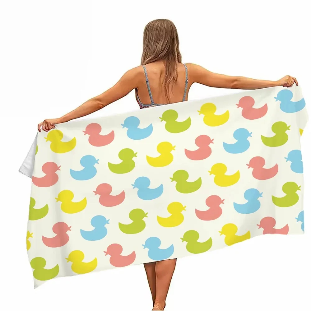 Extra grote, sneldrogende microvezel strandhanddoek met chic eendendesign - superabsorberend, lichtgewicht en stijlvol: L / WIT
