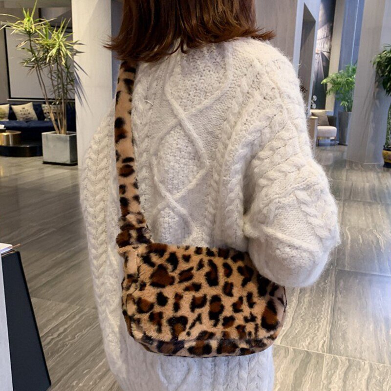 Winter Shoulder Bag Female Leopard Female Bag Chain Large Plush Winter Handbag Messenger Bag Soft Warm Fur Bag