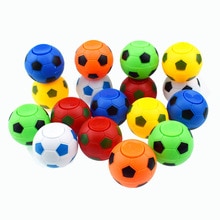 2pcs/lot 5CM*4.5CM Soccer Footable Fidget Spinner Plastic Ball Hand Spinner Reduce Stress and Increase Attention Toy