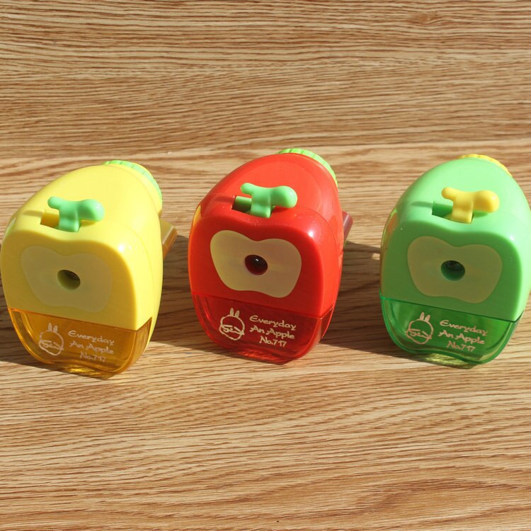 Apple Pencil Sharpener Student Manual Pencil Sharpener Cartoon Cute Pencil Sharpener Stationery Mechanical 3 Years Old: 01(random)