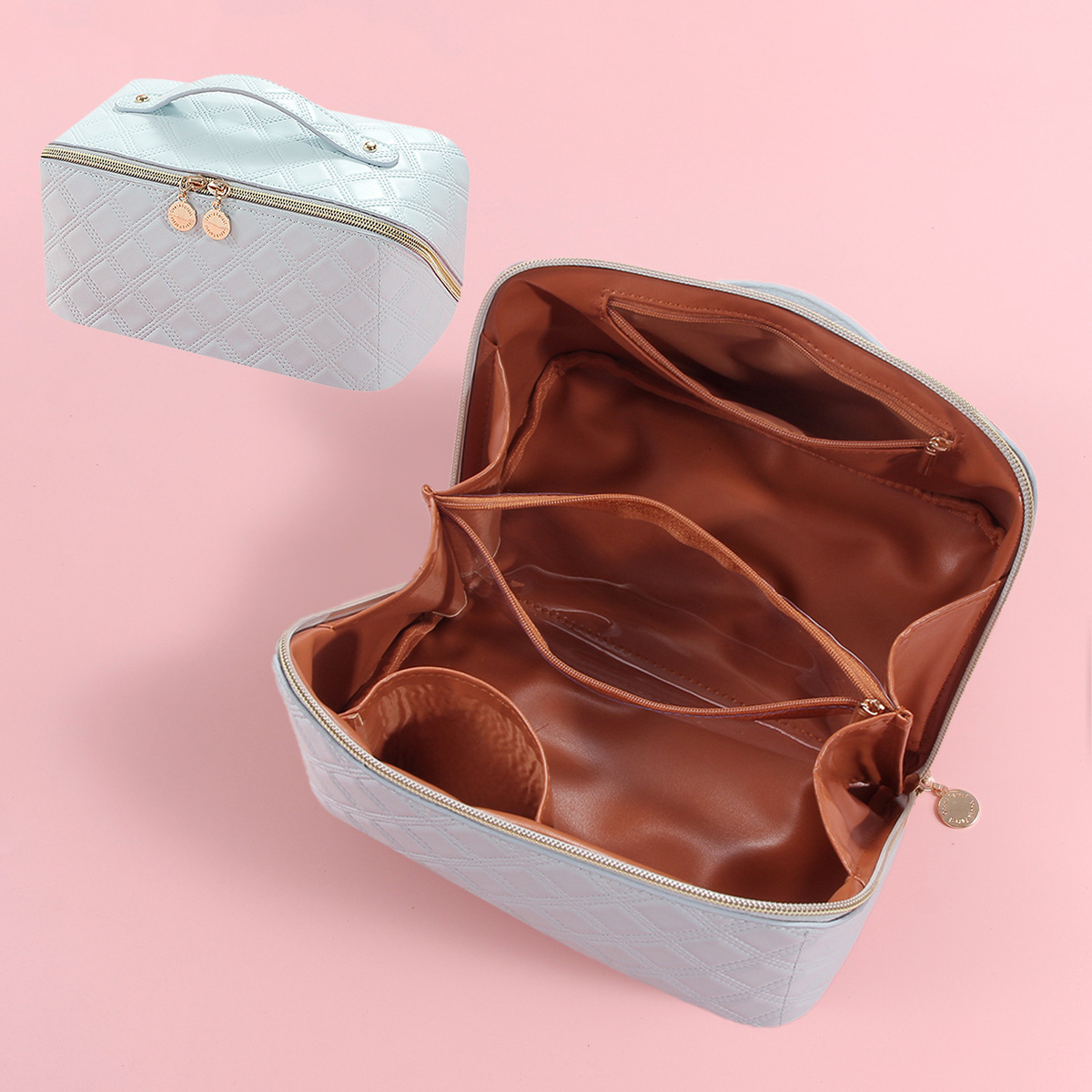 Travel Makeup Bag Large Opening Makeup Bag Portable Water Resistant Make Up Bags PU Leather Cosmetic Bag with Compartment: Blue