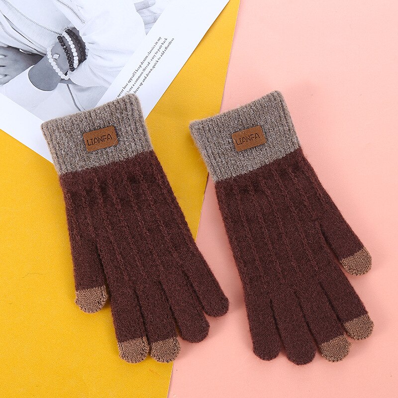 Wecute Vrouwen Herfst En Winter Warm Handschoenen Touch Screen Handschoenen Plus Fluwelen Imiteren Alpaca Outdoor Riding Winddicht Zachte: Coffee