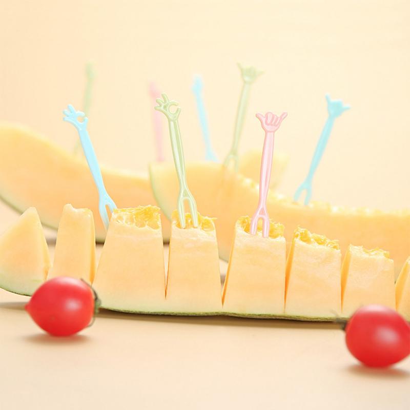 50 Pcs Fruit Fork Set Fruit Sign Disposable Plastic Two Teeth Household Fruit Cake Dessert Fork Small Fork Disposable Fruit Fork