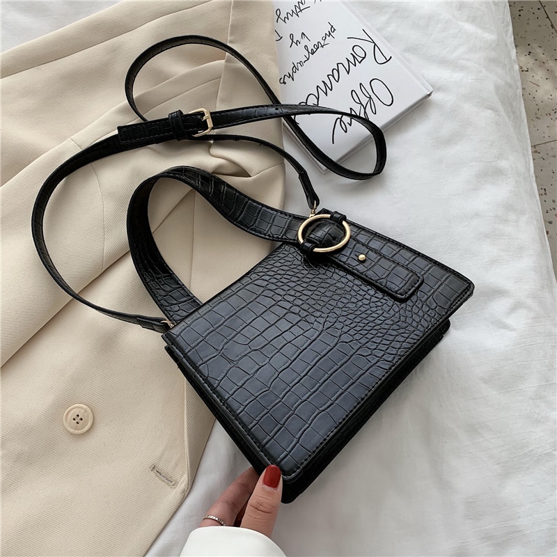 Crocodile Pattern PU Leather Crossbody Bags For Women Summer Shoulder Handbags Lady Travel Totes Cross Body Bag: Black