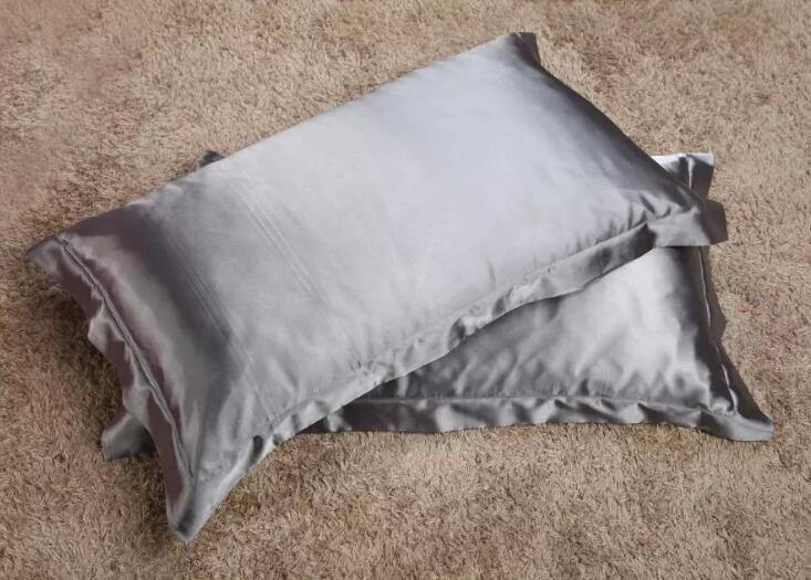 2 stuks 48 x 74cm imitatie zijden satijnen kussensloop kussensloop voor bedsprei comfortabele effen kussenslopen: 5