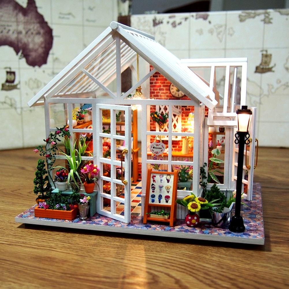 Diy Poppenhuis Kit Gemonteerd Miniatuur Cabine Met Meubels Handgemaakte Huisje Huis Met Muziek Beweging Voor