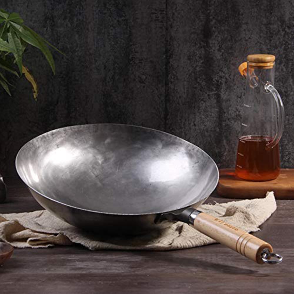 Håndsmedet jernwok, erhverv kinesisk traditionel wokpande husholdnings køkken køkkengrej med træhåndtag, ingen dampe, non-stick