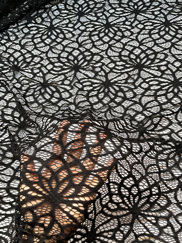 1-delige Afrikaanse holle kant stof sexy Franse bloemen zachte lingerie mesh stof DIY naaien feestjurk doek tissus: L / WIT