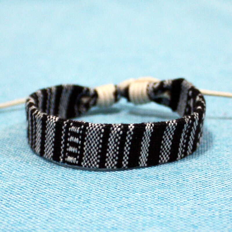Pulsera Bohemia hecha a mano de estilo étnico para mujer, brazalete de tela trenzada de algodón con patrón étnico, pulseras tejidas bohemias
