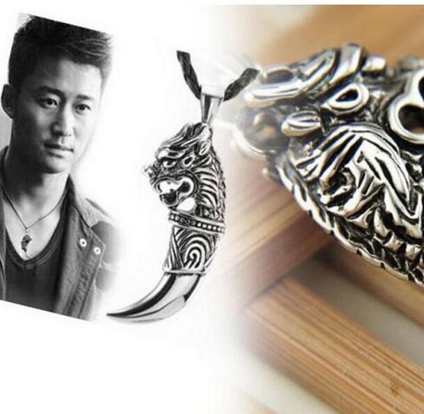 for Boyfriend Vintage Personality Wolf Tooth Necklaces For Men Korean Style Punk Bullet Birthday