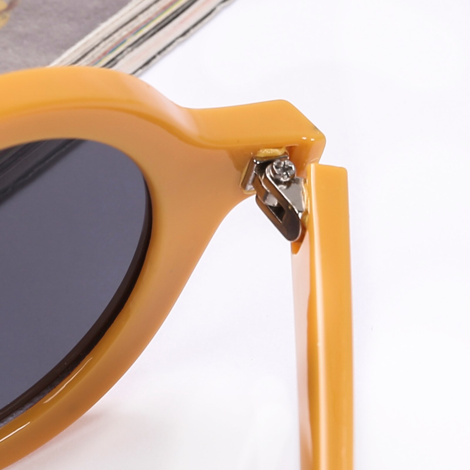 novedad de verano de los niños gafas de sol de marco redondo leopardo gafas anti-UV gafas de sol tonos de gafas para niños