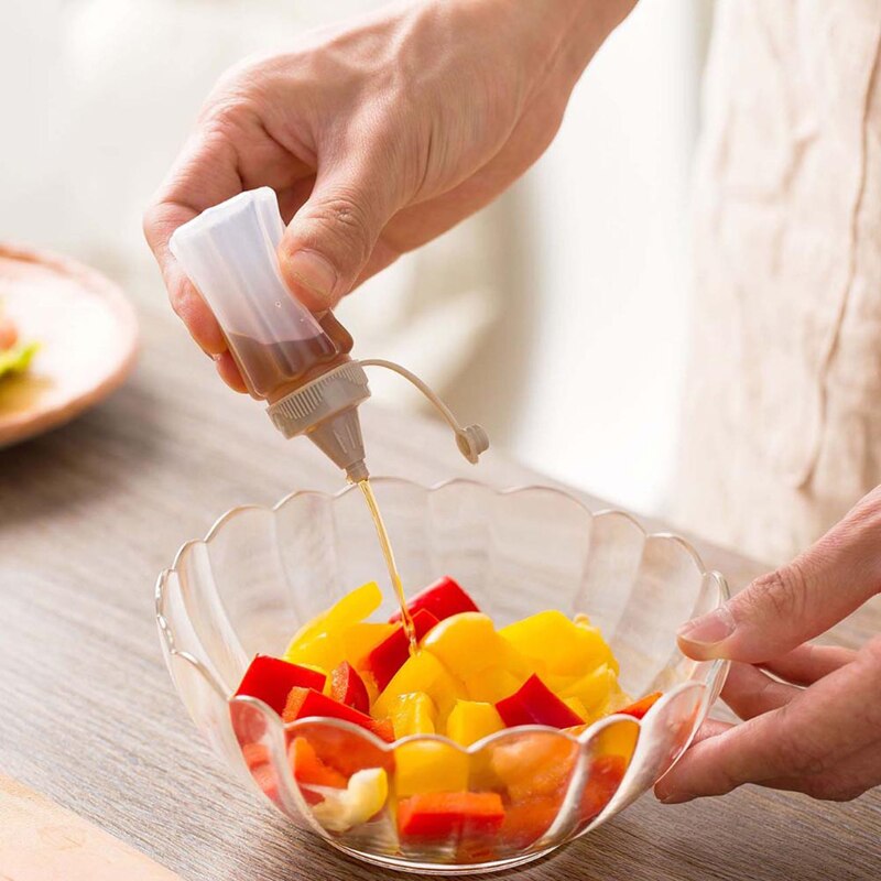 4PCS/Set Mini Portable Seasoning Box Jam Squeeze Bottle Suit Barbecue Seasoning Sauce Bottle Kitchen Transparent Spice Jar