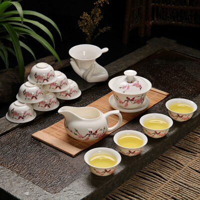 Bone China Ceramic Kung Fu Tea Set Relief Dragon Porcelain 14pcs of Tea Suit with Gaiwan Tea Cups W $: F