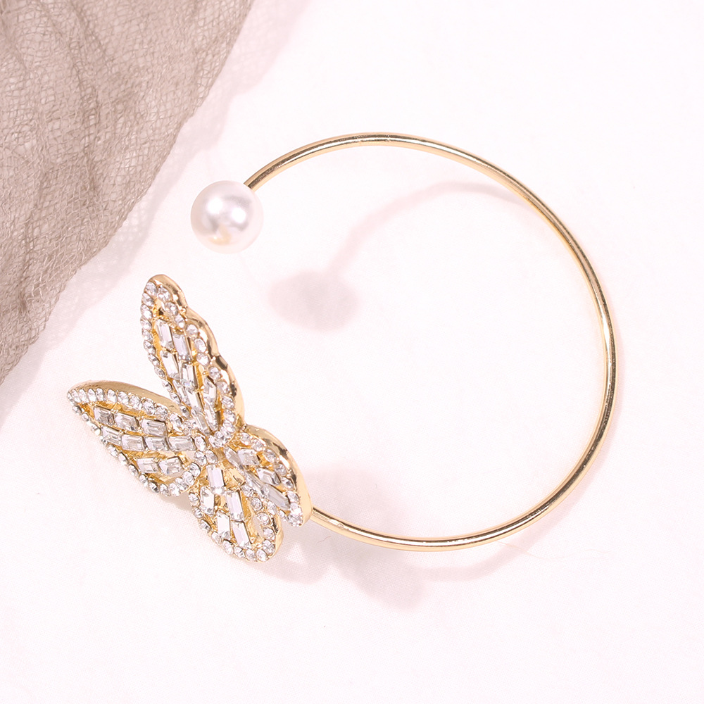 AOMU della Cavità di Modo di Strass Arco Aperto Del Braccialetto per Le Donne D'imitazione Della Perla del Branello Del Braccialetto Del Braccialetto del Metallo Geometrica Dei Monili