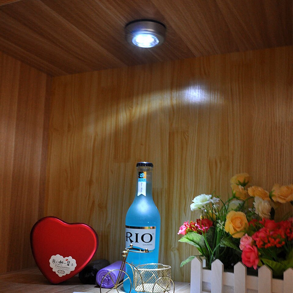 Touch led under skap lys 3 led led puck lys skap skap vitrine skuff garderobe lampe batteridrevet nattlys