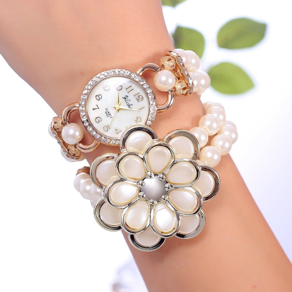 Listing Women Watch White Pearl Flower Plastic Bracelet Watch Women Quartz Rhinestone Watch Relogio Feminino