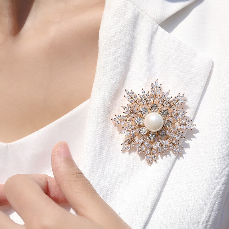 Crystal Snowflake Brooch - Platinum Plated - Micro Inlay Zircon - Women's Cardigan Suit Accessory